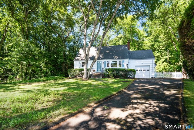 22 Powder Horn Road, Norwalk, CT 06851