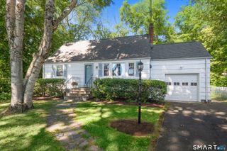 22 Powder Horn Road, Norwalk, CT 06851
