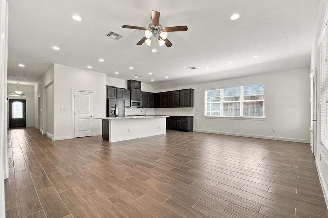 19049 Villa Lane, Montgomery, TX 77356