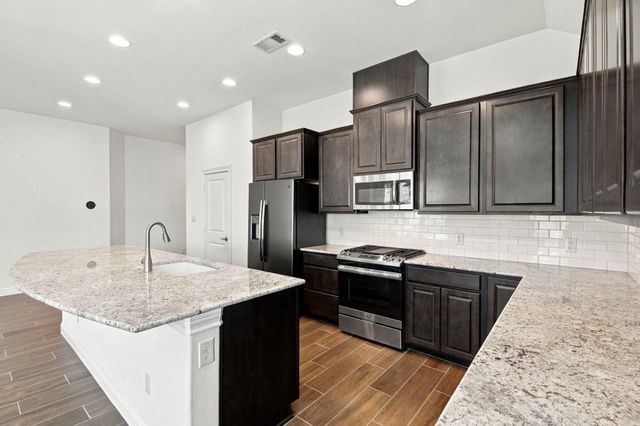 19049 Villa Lane, Montgomery, TX 77356