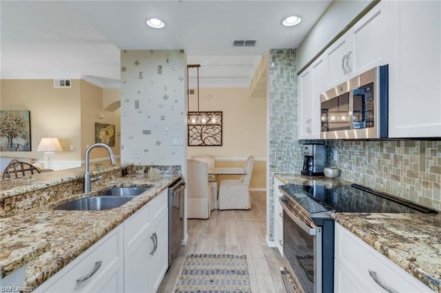 7615 ARBOR LAKES CT 446, Naples, FL 34112