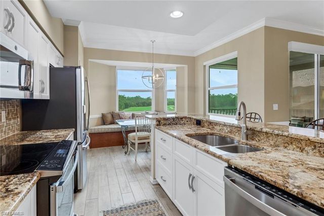 7615 ARBOR LAKES CT 446, Naples, FL 34112