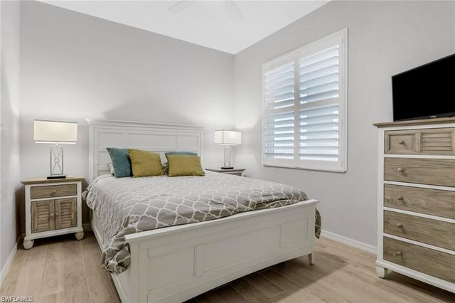 7615 ARBOR LAKES CT 446, Naples, FL 34112