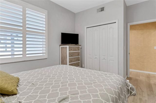 7615 ARBOR LAKES CT 446, Naples, FL 34112