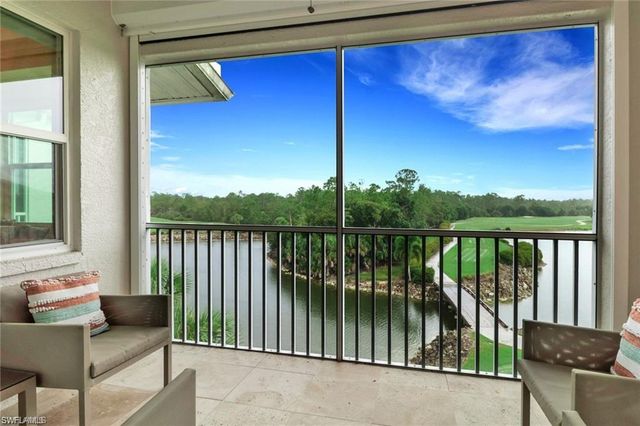 7615 ARBOR LAKES CT 446, Naples, FL 34112