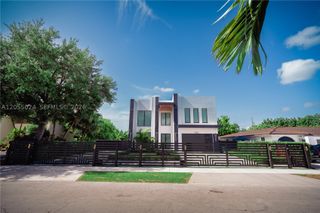 9330 SW 34th St NA, Miami, FL 33165