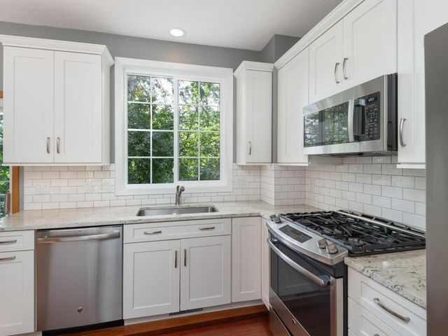 791 Fairfield Circle, Minnetonka, MN 55305