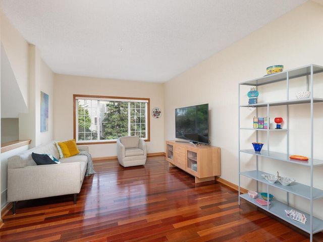 791 Fairfield Circle, Minnetonka, MN 55305