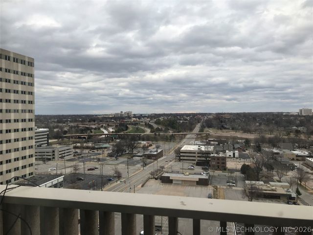 1502 S Boulder Avenue 14L, Tulsa, OK 74119