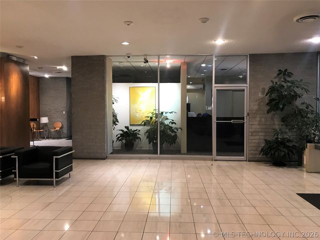 1502 S Boulder Avenue 14L, Tulsa, OK 74119