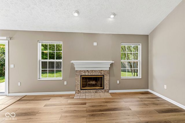 3846 Minuteman Circle, Carmel, IN 46032