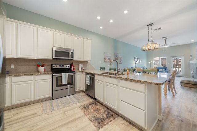 15414 Salt Cay Ct 5E, Corpus Christi, TX 78418