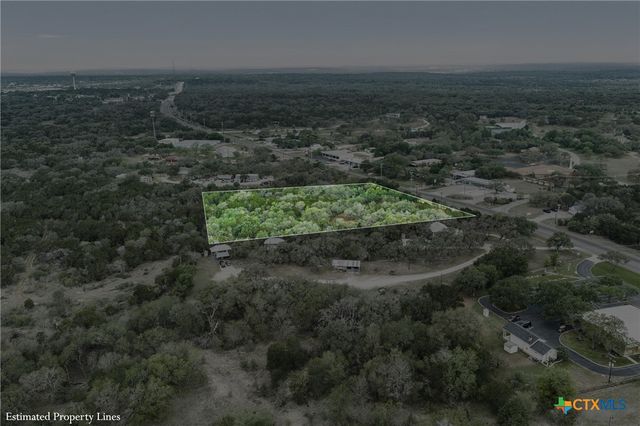 2115 Old RR 12, San Marcos, TX 78666