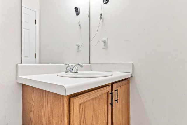 9185 HORSESHOE BND, Gainesville, GA 30506