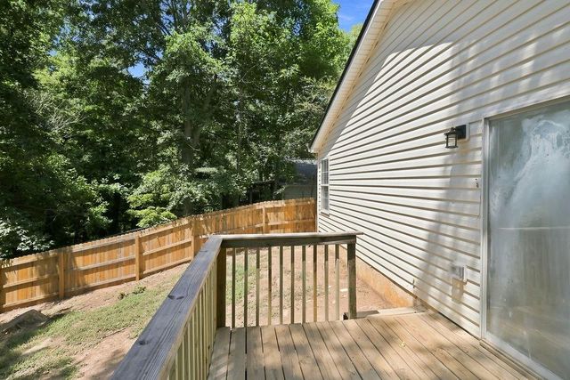9185 HORSESHOE BND, Gainesville, GA 30506