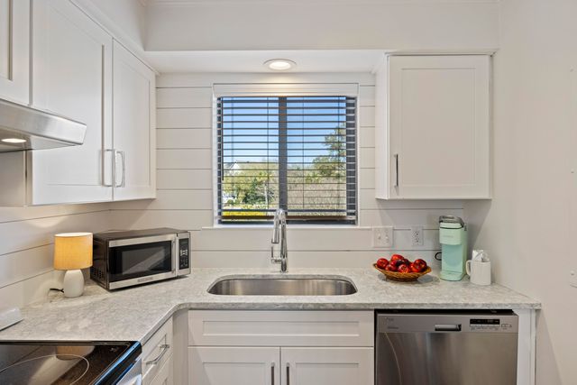 2063 Long Bend Drive, Seabrook Island, SC 29455