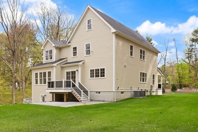 16R Eldor Drive, Walpole, MA 02071