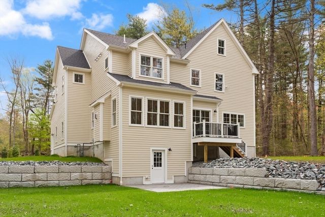 16R Eldor Drive, Walpole, MA 02071