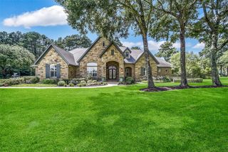 22414 Meadowhurst Circle W, Tomball, TX 77377