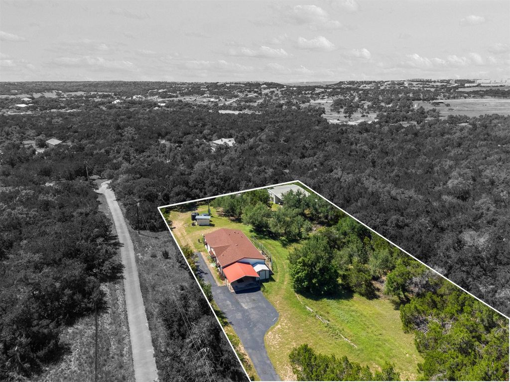 16012 Foxtrot LN, Austin, TX 78738