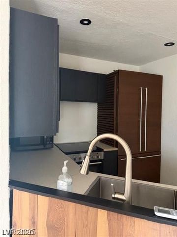 540 Elm Drive 104, Las Vegas, NV 89169