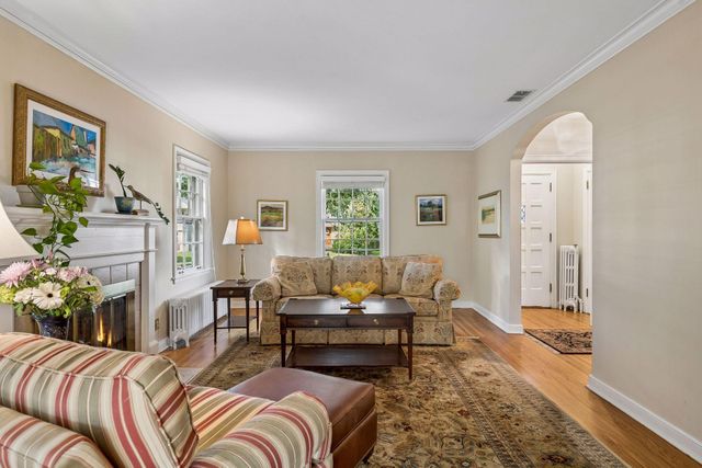 3821 Drew Avenue S, Minneapolis, MN 55410