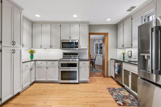 3821 Drew Avenue S, Minneapolis, MN 55410