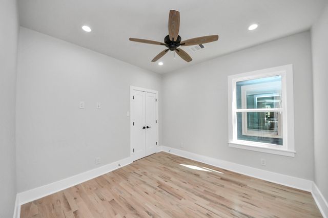 6320 Milwee Street A, Houston, TX 77092