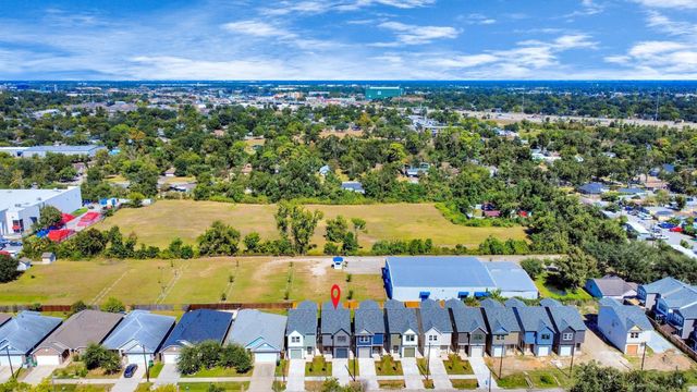 6320 Milwee Street A, Houston, TX 77092