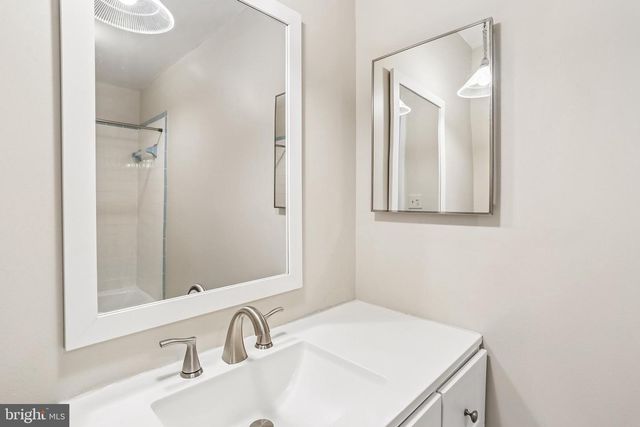14403 BUTTERNUT CT, Rockville, MD 20853