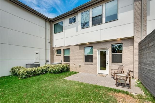 2222 N Prairie Avenue 2, Dallas, TX 75204