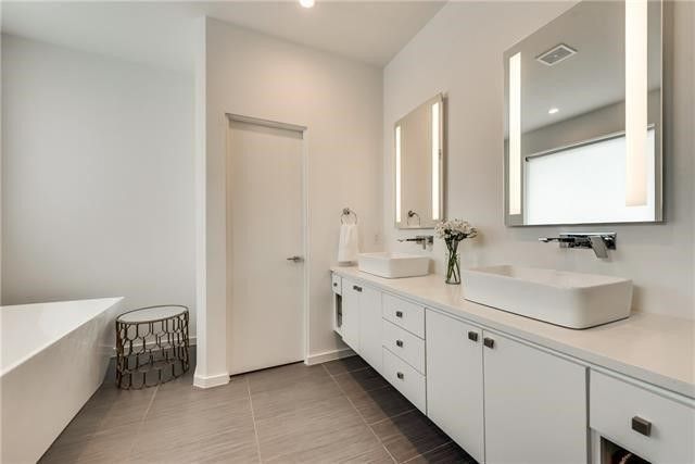 2222 N Prairie Avenue 2, Dallas, TX 75204