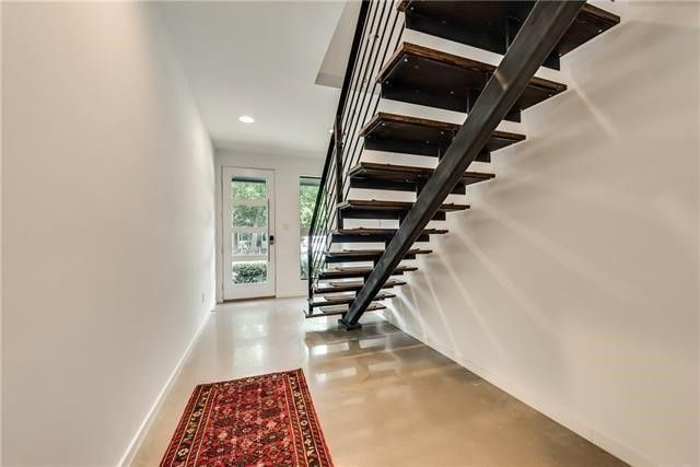 2222 N Prairie Avenue 2, Dallas, TX 75204