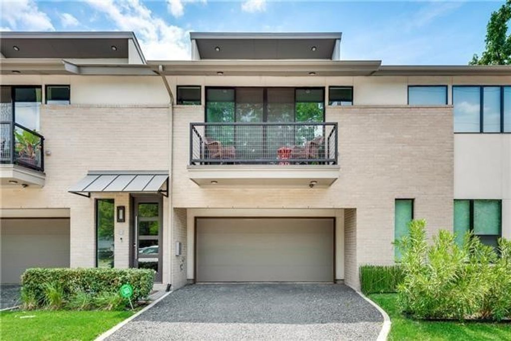 2222 N Prairie Avenue 2, Dallas, TX 75204