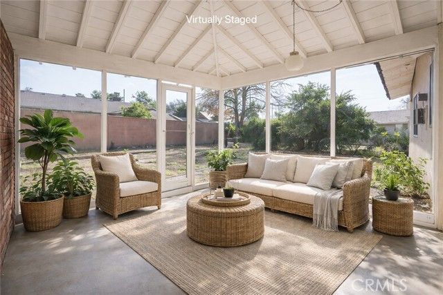 1526 Lynoak Dr, Claremont, CA 91711