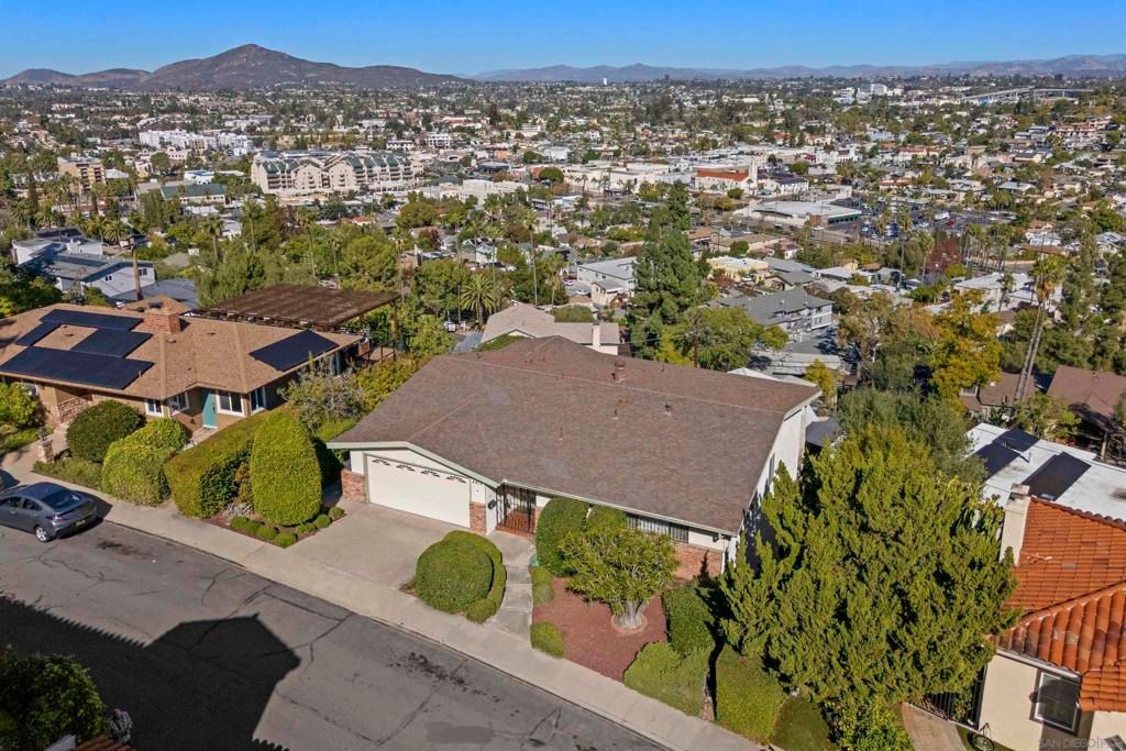 4417 Beverly Dr, La Mesa, CA 91941