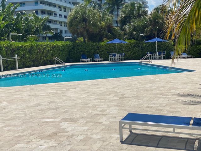 177 Ocean Lane Dr 713, Key Biscayne, FL 33149