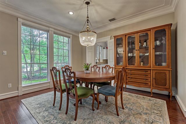 19 Craggy Rock Street, The Woodlands, TX 77381