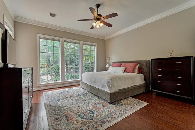 19 Craggy Rock Street, The Woodlands, TX 77381