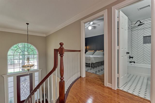 19 Craggy Rock Street, The Woodlands, TX 77381