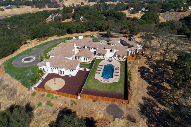 2070 W Green Springs Rd, El Dorado Hills, CA 95762