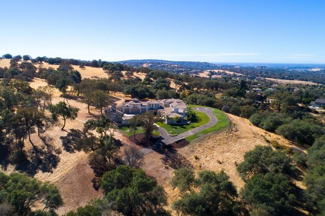 2070 W Green Springs Rd, El Dorado Hills, CA 95762