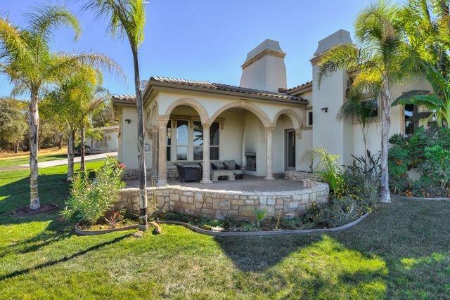 2070 W Green Springs Rd, El Dorado Hills, CA 95762