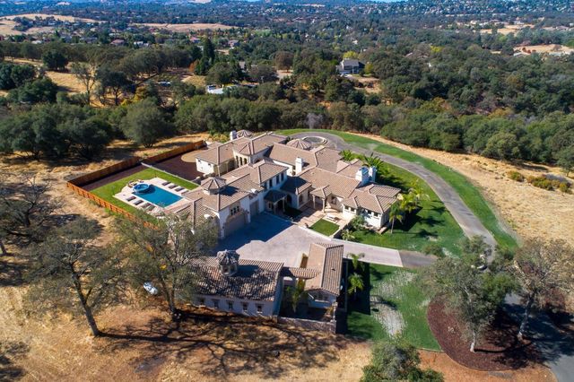 2070 W Green Springs Rd, El Dorado Hills, CA 95762