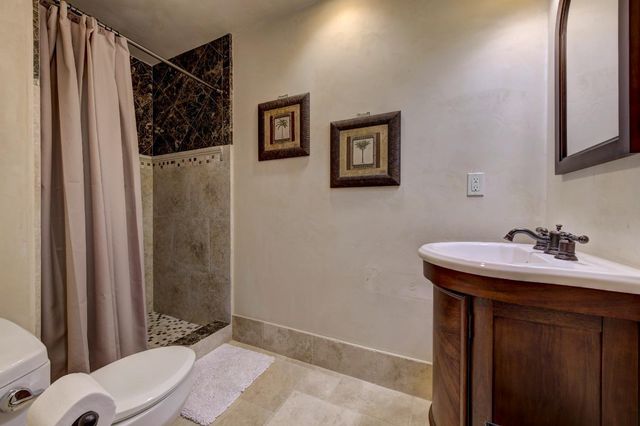 2070 W Green Springs Rd, El Dorado Hills, CA 95762