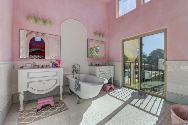 2070 W Green Springs Rd, El Dorado Hills, CA 95762