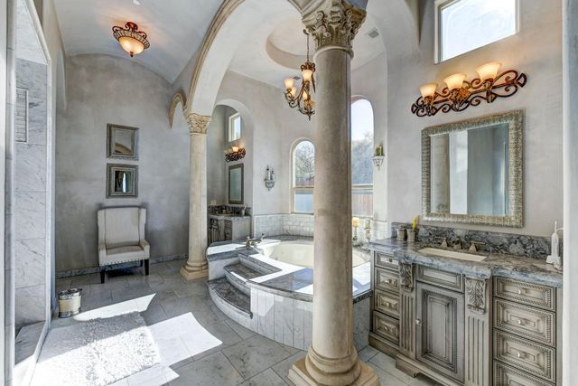 2070 W Green Springs Rd, El Dorado Hills, CA 95762