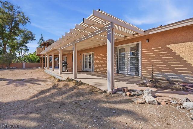 212 Spanish Drive, Las Vegas, NV 89110