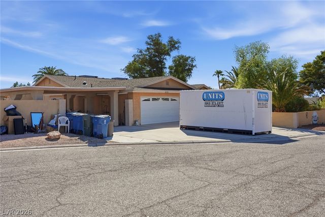 212 Spanish Drive, Las Vegas, NV 89110