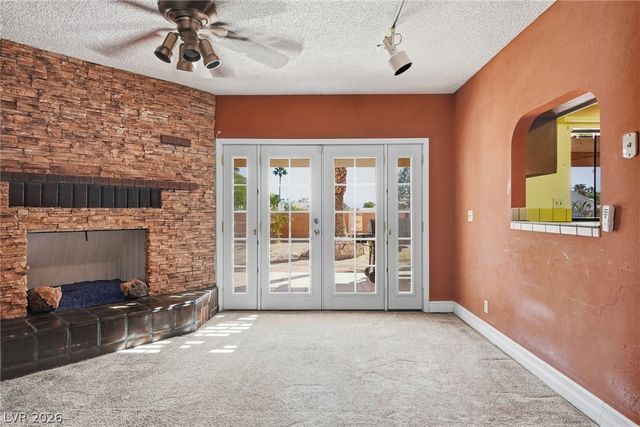 212 Spanish Drive, Las Vegas, NV 89110